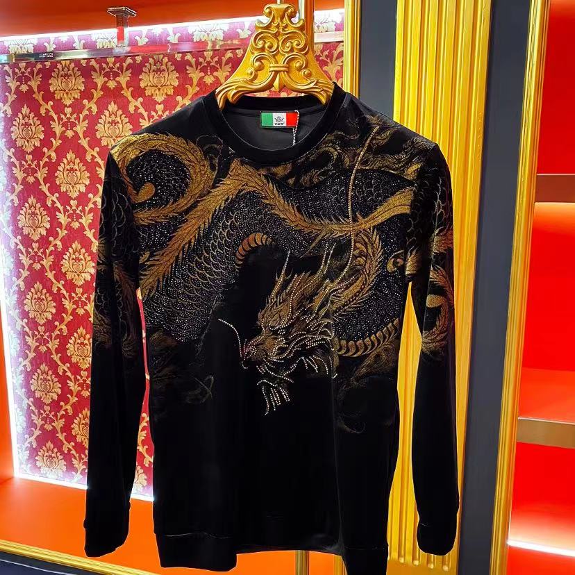 Gorgeous Rhinestone Tiger Long Sleeve Top