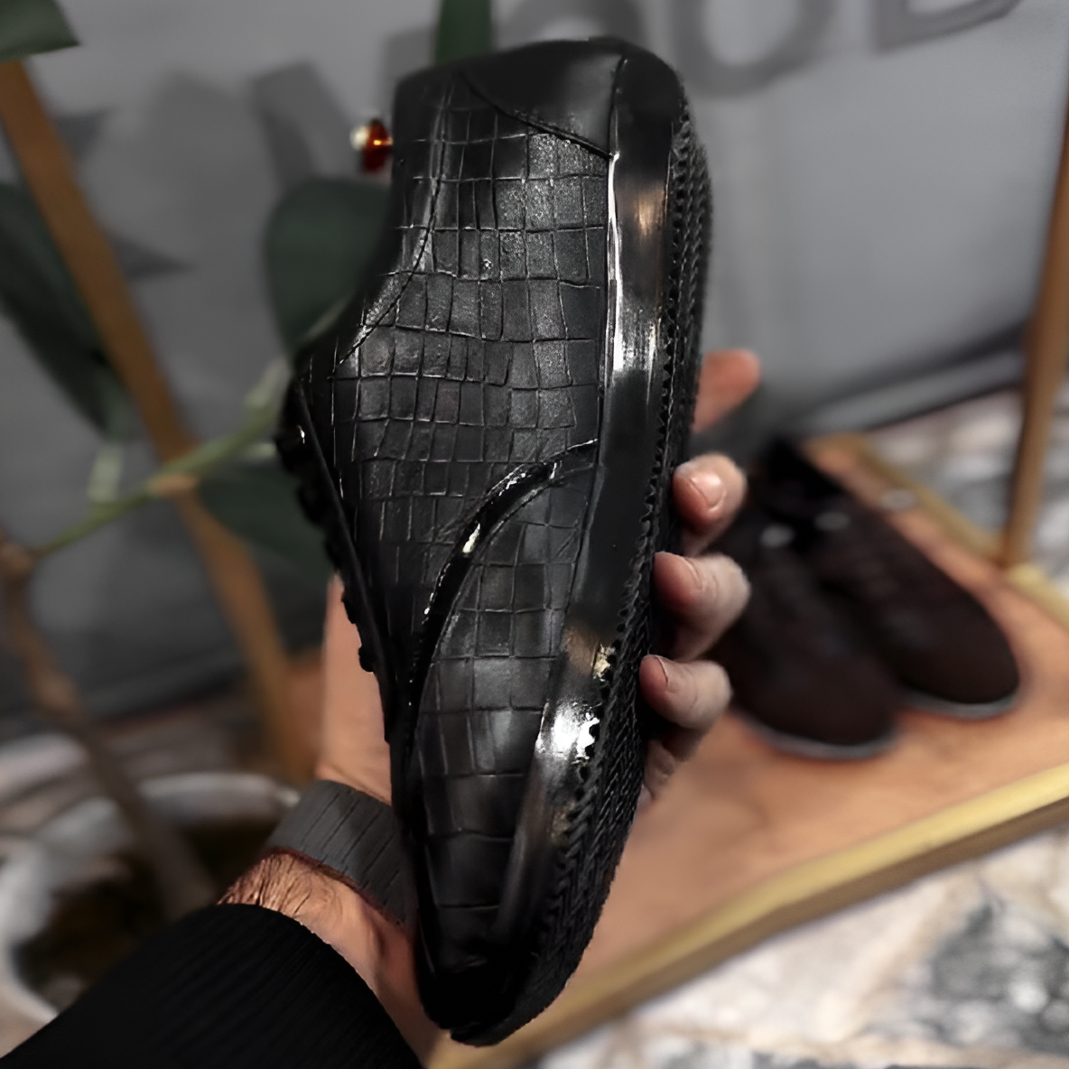 Checkered crack casual sneakers