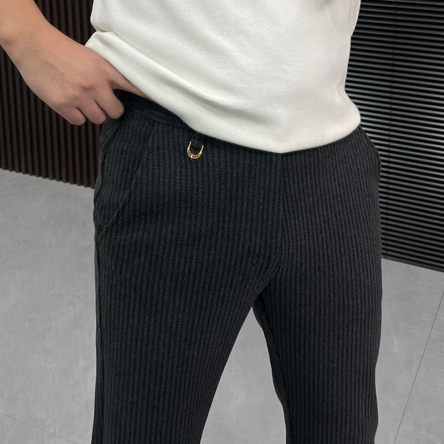 Fine knitting craftsmanship Simple soft trousers