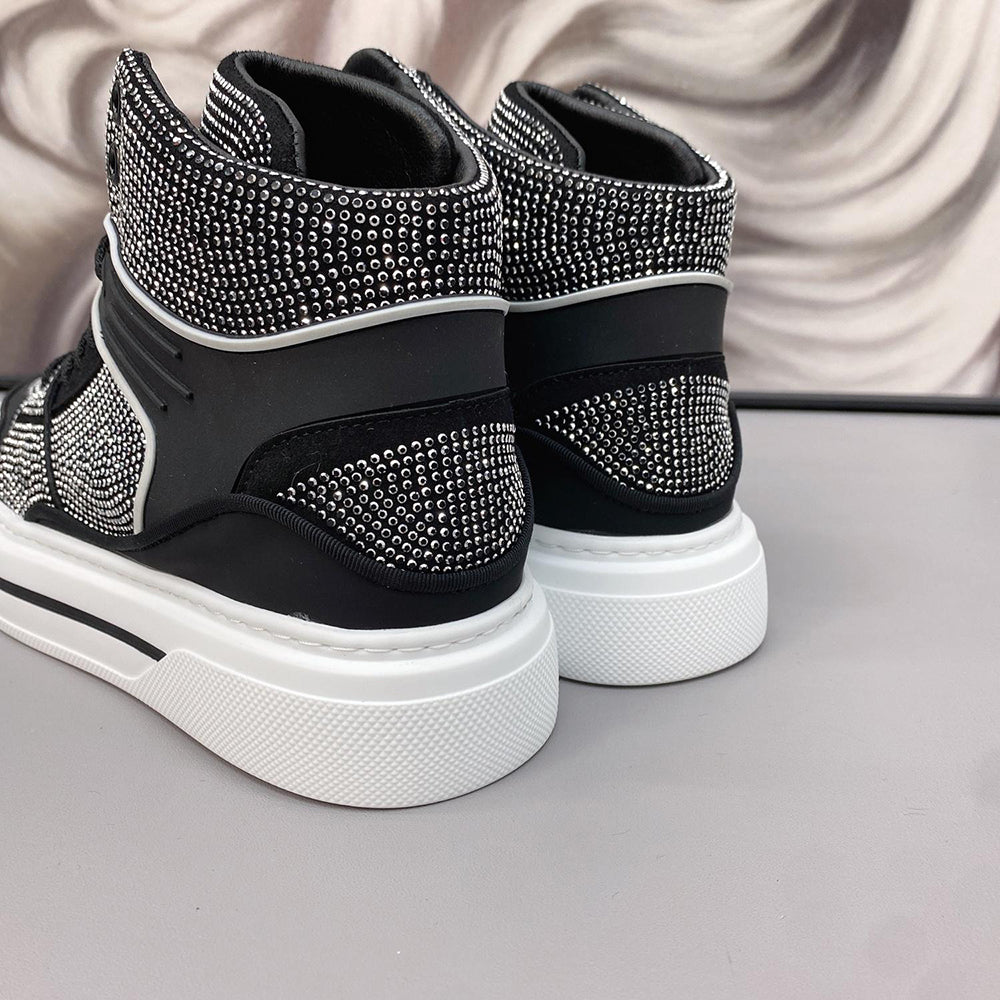 Trendy street-style rhinestone flat boots