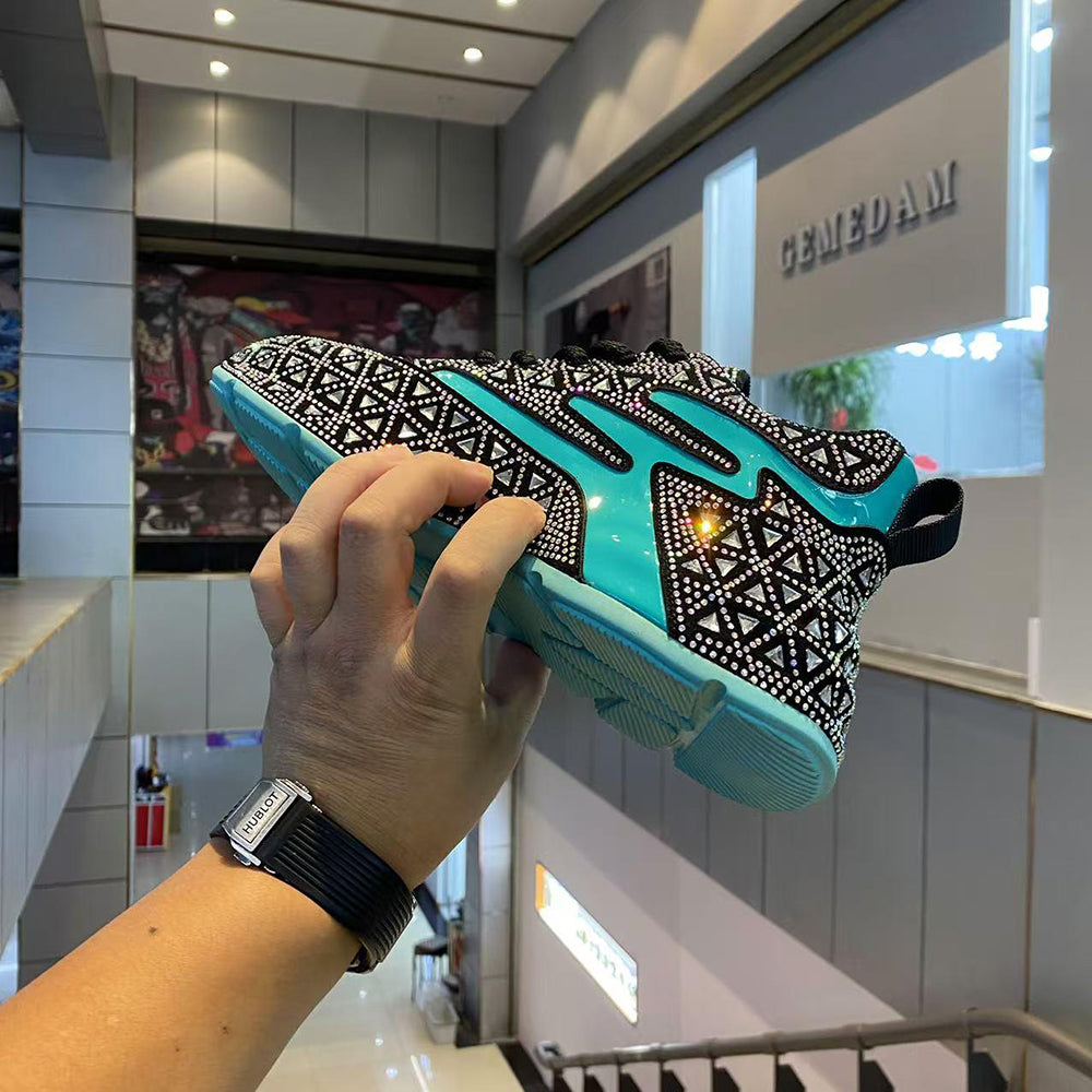 Street-style glamorous rhinestone sneakers