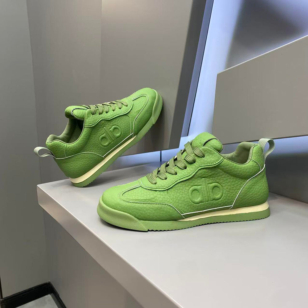 Simple high-quality trendy sneakers