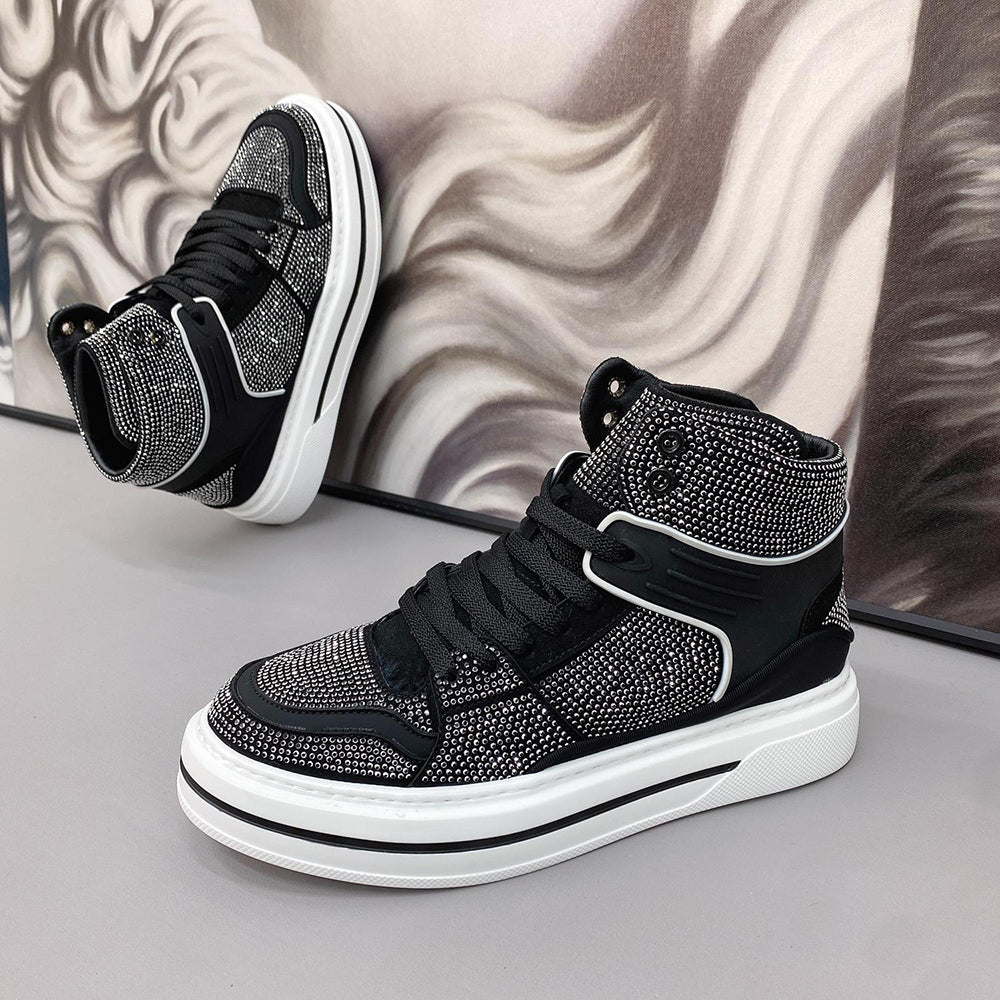 Trendy street-style rhinestone flat boots