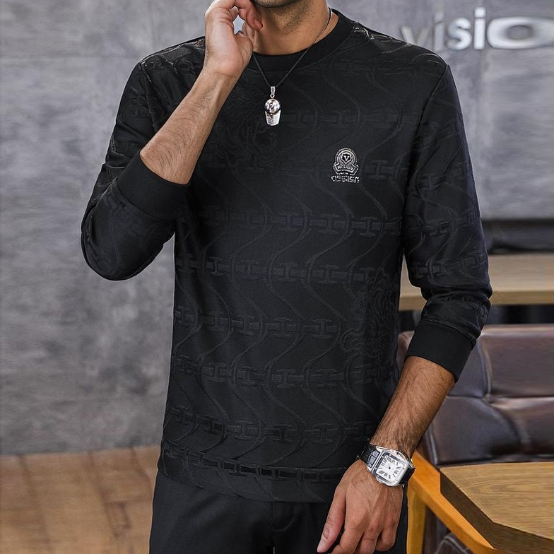 Shimmering jacquard textured base layer