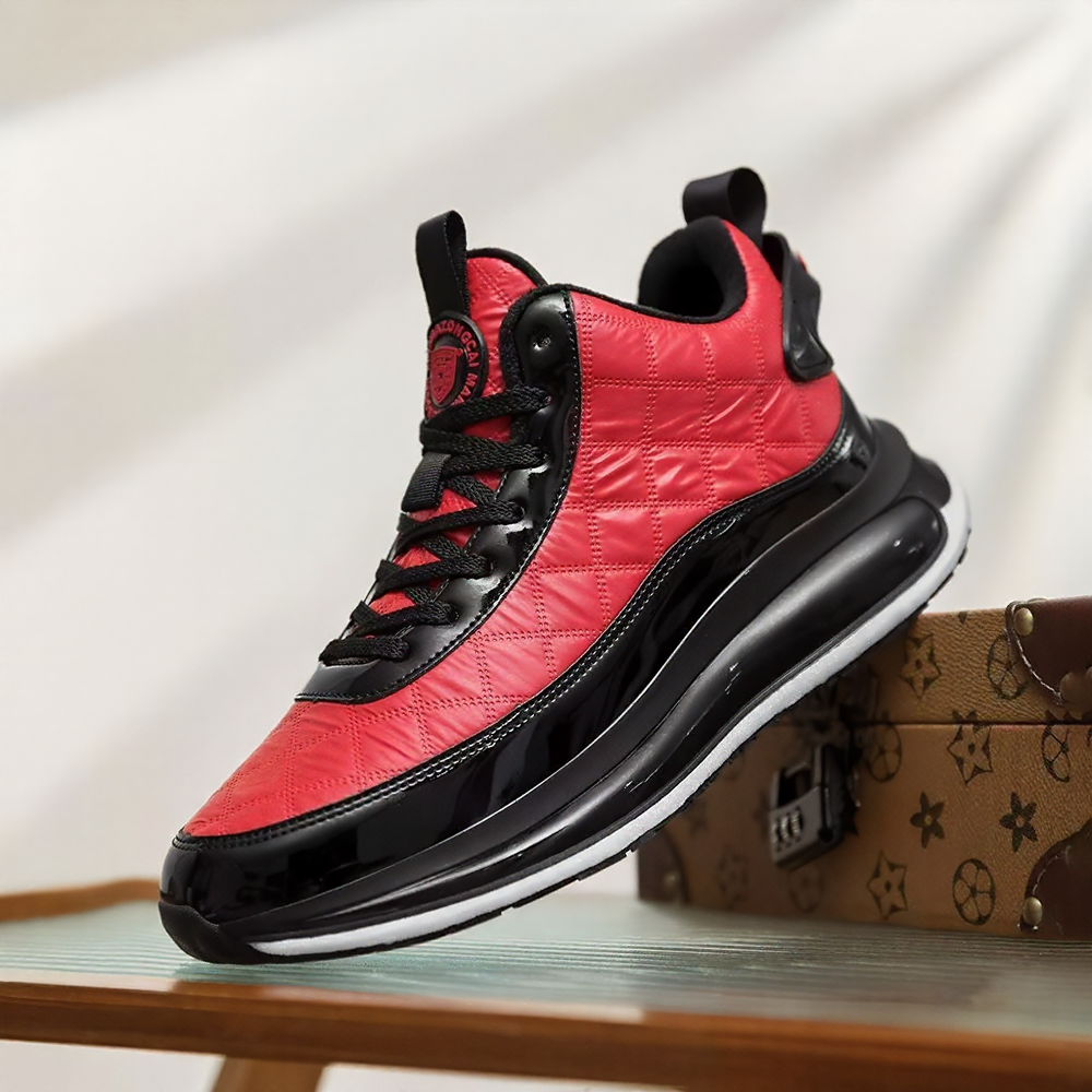 Warm and soft athletic shoes