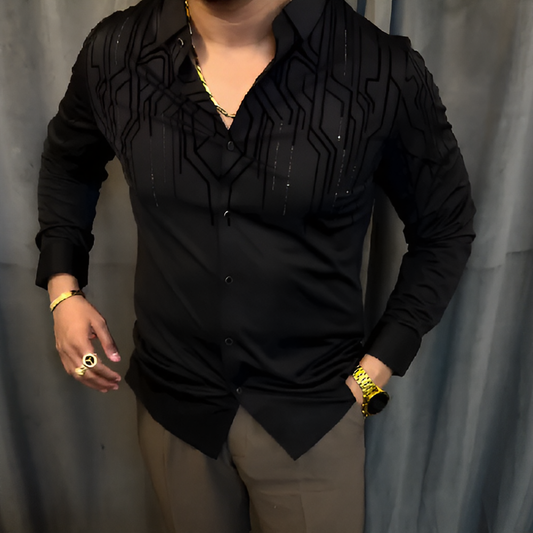 Geometric vertical stripe shirt